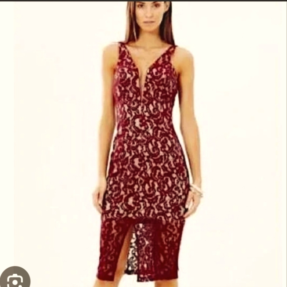 Elegant Lace Burgundy Dress